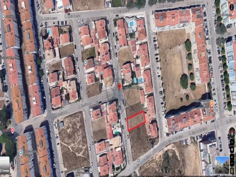 Lote de Terreno Urbano (Lote 60)