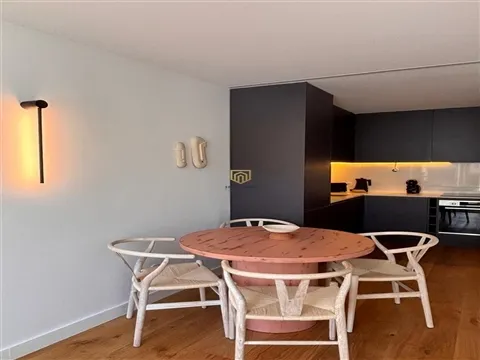 Apartment T1 Kitchenet, Porto, Porto / Rent / 1100 /