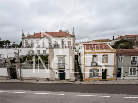 Prédio para Investimento no Centro de Santarém – Elevado Potencial de Rentabilidade
