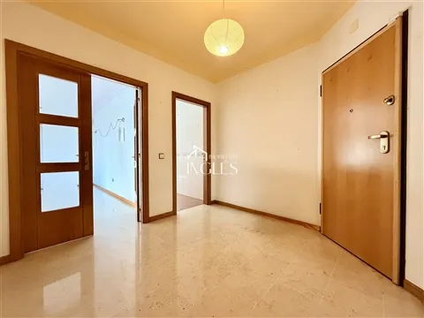 Apartamento T3 Lugar Garagem - Santarém
