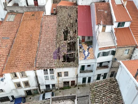  Ruína com Grande Potencial em Penamacor – Oportunidade Única para Criar a Casa dos Seus Sonhos