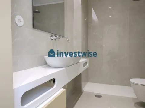 Modern 3 Bedroom Apartment In Foz Do Douro