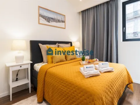 T0 + T0 Com Varanda Em Empreendimento De Luxo