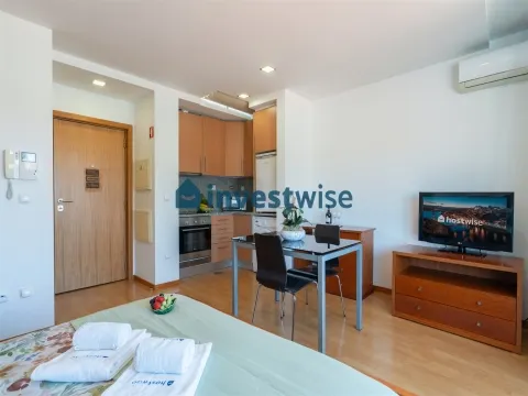 Contemporary Building In Porto City Center With 9 Apartments With Airbnb Licence