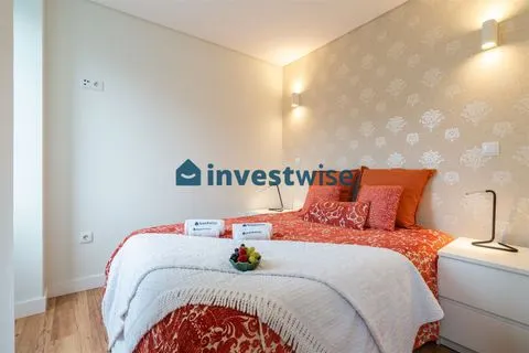 Charming Heritage Building With 4 Studio Units With Airbnb Licence