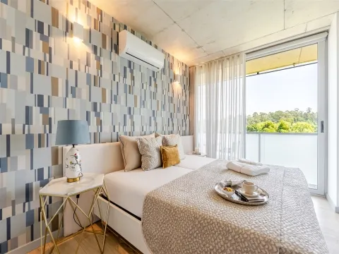 3 Bedroom Apartment with Balcony, Swimming Pool, 2 Parking Spaces - Gaia Hills