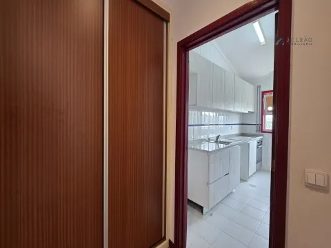 Apartamento T1 para venda em Pedrouços, próximo do Hospital São João.
