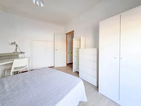 Wohnung 4 Schlafzimmer