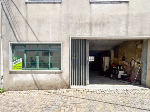 Moradia T2 em construção em Sarzedas