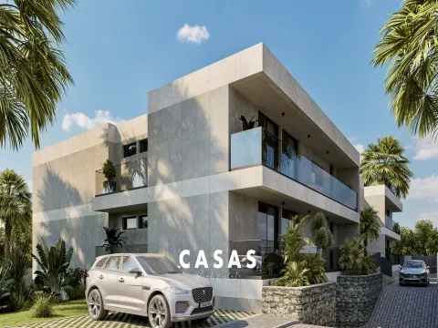APARTAMENTO T2 COM 140 m² NO FUNCHAL, ILHA DA MADEIRA.