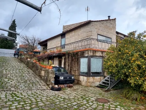 Moradia T8 em Ínsua, Penalva do Castelo