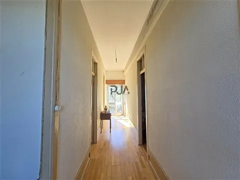Maison 4 Chambre(s)