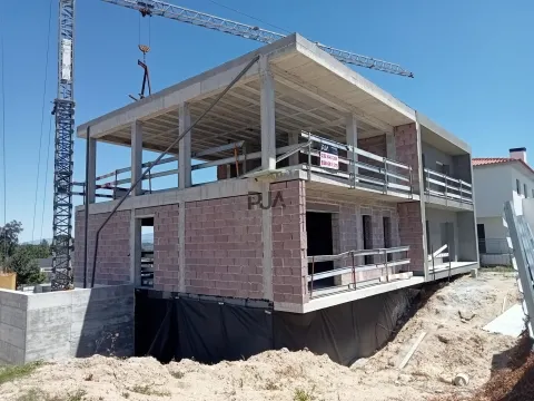 Maison jumelée 3 Chambre(s)