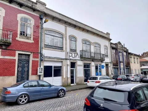 Edifício para restaurar em Mangualde
