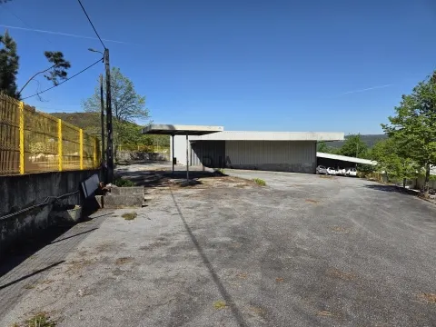 Pavilhão em Fagilde, Mangualde