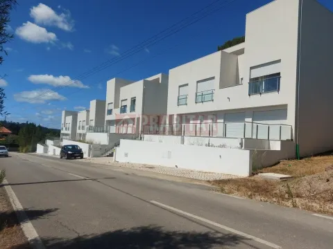 Casa Indipendente 5 Vani +1