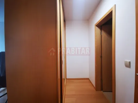 APARTAMENTO T2 COM APARCAMENTO DUPLO NO CONDOMÍNIO MONDEGO RESIDENCE