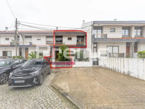 Andar Moradia T3+1 Lavandeira - Oliveira do Douro - Gaia