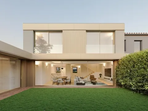 Moradia T4 totalmente recuperada, em Aldoar