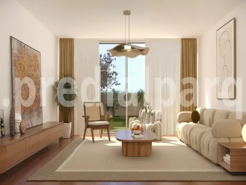 Apartamento T0 com varanda, Centro do Porto