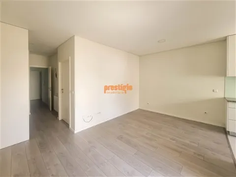 Flat T1