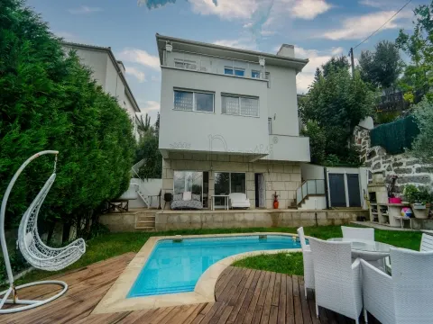 Casa con 4 camere da letto sulla costa, Guimarães