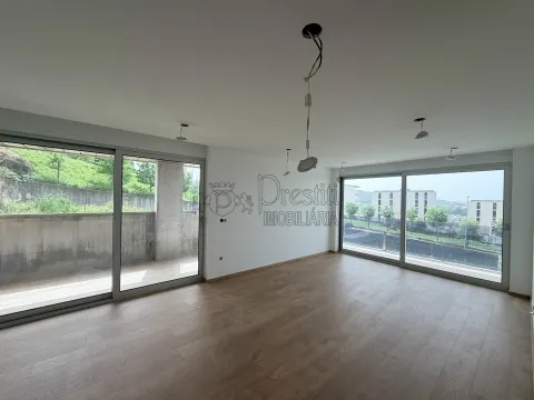 Apartamento T2 para Arrendar em Guimarães
