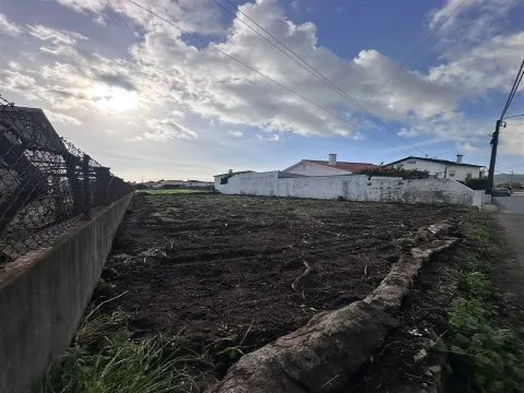 Terreno em Zona de Construção na Meadela – Prime Transition