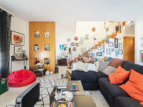 Moradia Geminada T3+1