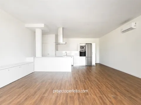 Apartamento T2+2