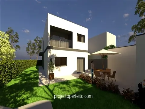 Terreno Urbano T3+1