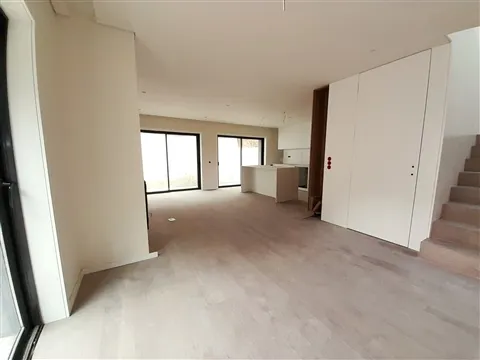 Casa a schiera 4 Vani