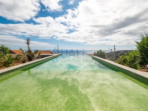 Villa Contemporaine 3 Chambres avec Piscine - Ponta do Sol, Madère