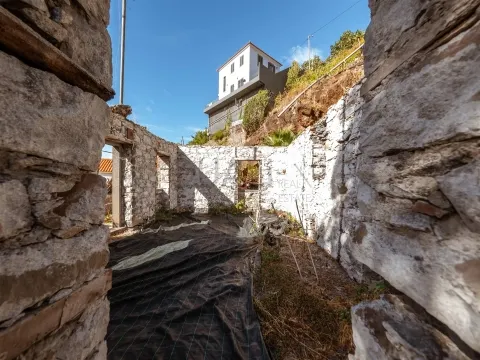 Terreno com ruína no Lazareto, São Gonçalo, Funchal