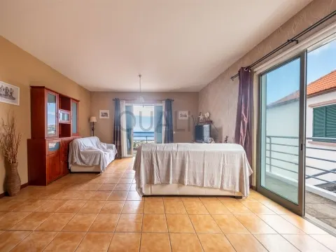Haus mit 3 Schlafzimmern und Funchal-Blick