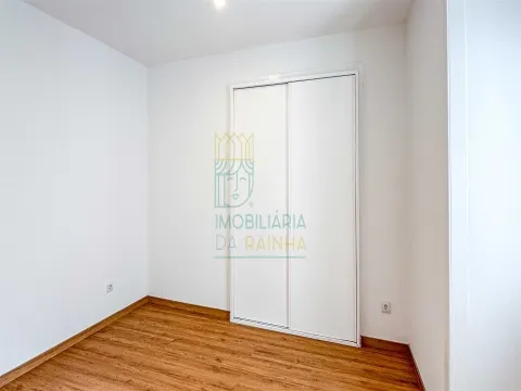 Apartamento T2 + 1 no Centro de Caldas da Rainha