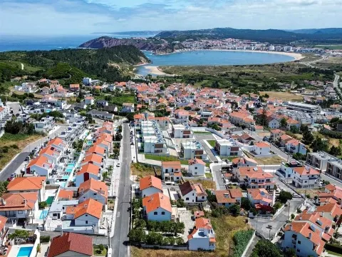 Apartamento T2 com Piscina em Salir do Porto