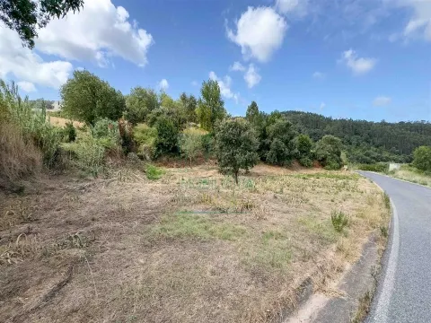 Terreno Urbano para Construção a 15 minutos de Caldas da Rainha