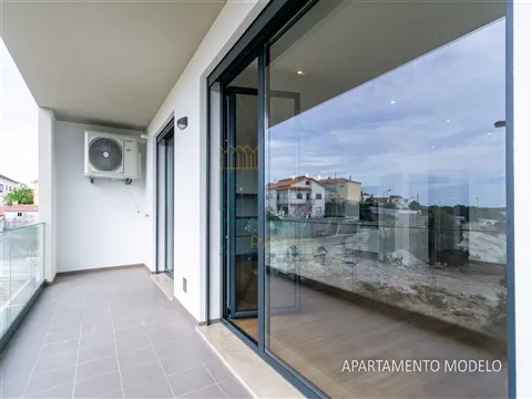 New 3-Bedroom Apartment with Garage – Center of Caldas da Rainha