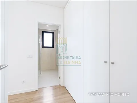 New 3-Bedroom Apartment with Garage – Center of Caldas da Rainha