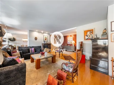 Wohnung 4 Schlafzimmer