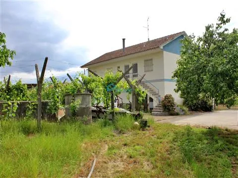 finca 4 habitaciones