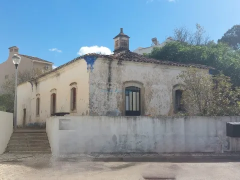A Canvas with History: A Unique Opportunity on the Outskirts of Loulé