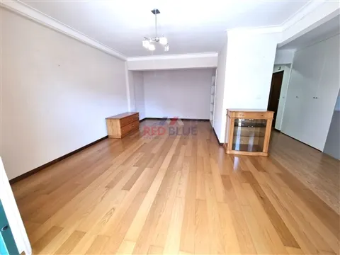 APARTAMENTO T2, JUNTO À PRAIA, PÓVOA DE VARZIM
