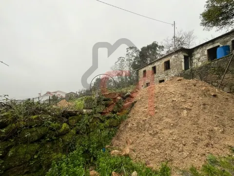 Moradia para Restaurar T2