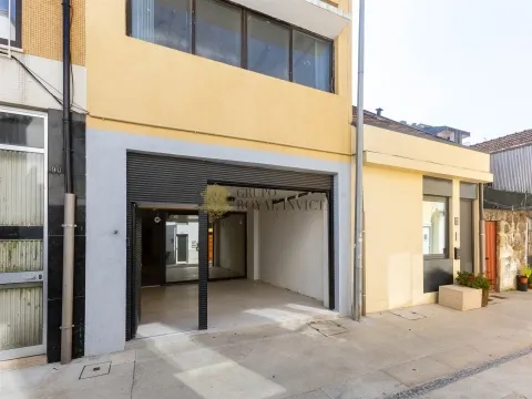  Apartamento T2 Reabilitado no Bonfim – Viva com Estilo no Coração do Porto!
