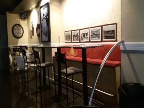 Commerciële vestiging van 120m2, in het centrum van Leiria