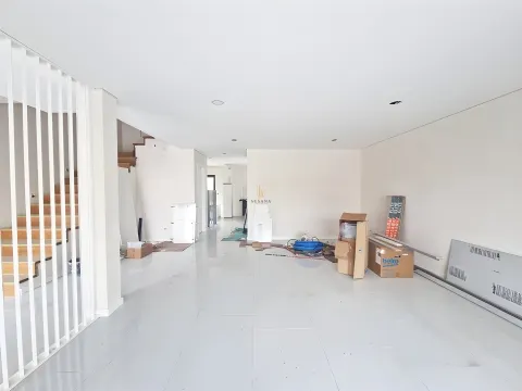 Moradia em Banda T3+1