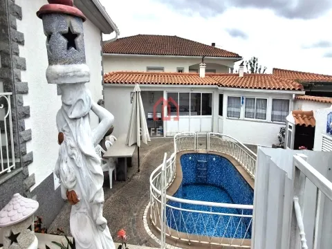 Vrijstaand huis 5 kamerwoning