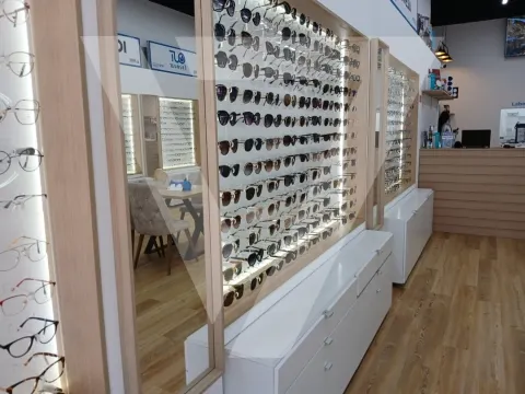 Trespasse com Cessão de Quotas - Rede de Óticas.